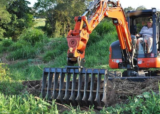 Εκσκαφέας Ρακέτα ρίζας για την Hitachi Εκσκαφέας τοπίου για τον μίνι εκσκαφέα Μίνι εκσκαφέας Rake Bucket