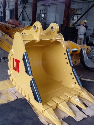 Δυνατότητα Excavator Bucket Q355B NM400 Hardox500 Δόντια βολφραμίου Κόψιμο 800-1200mm